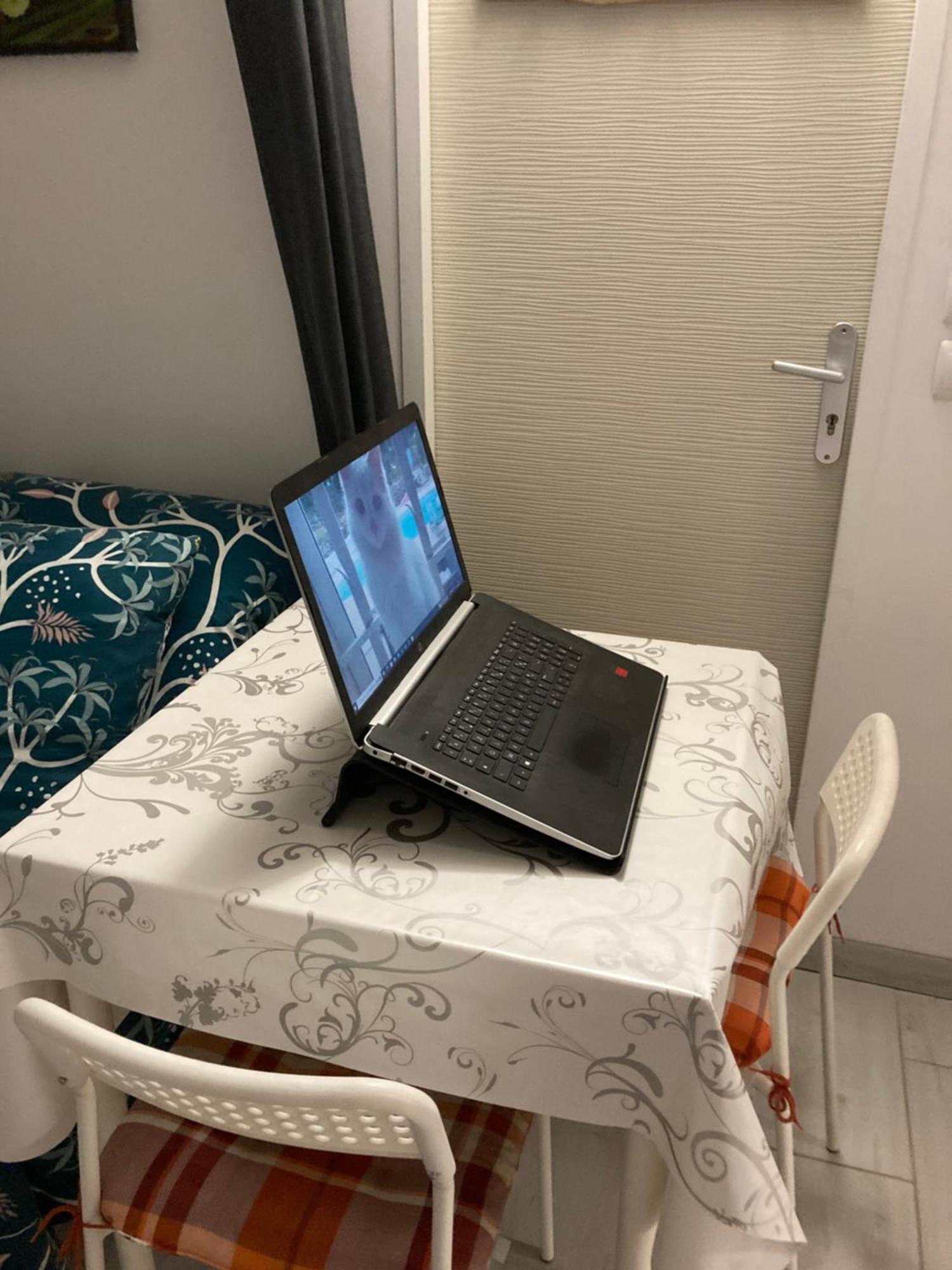 Apartamento Au Havre De Paix Garéoult Exterior foto